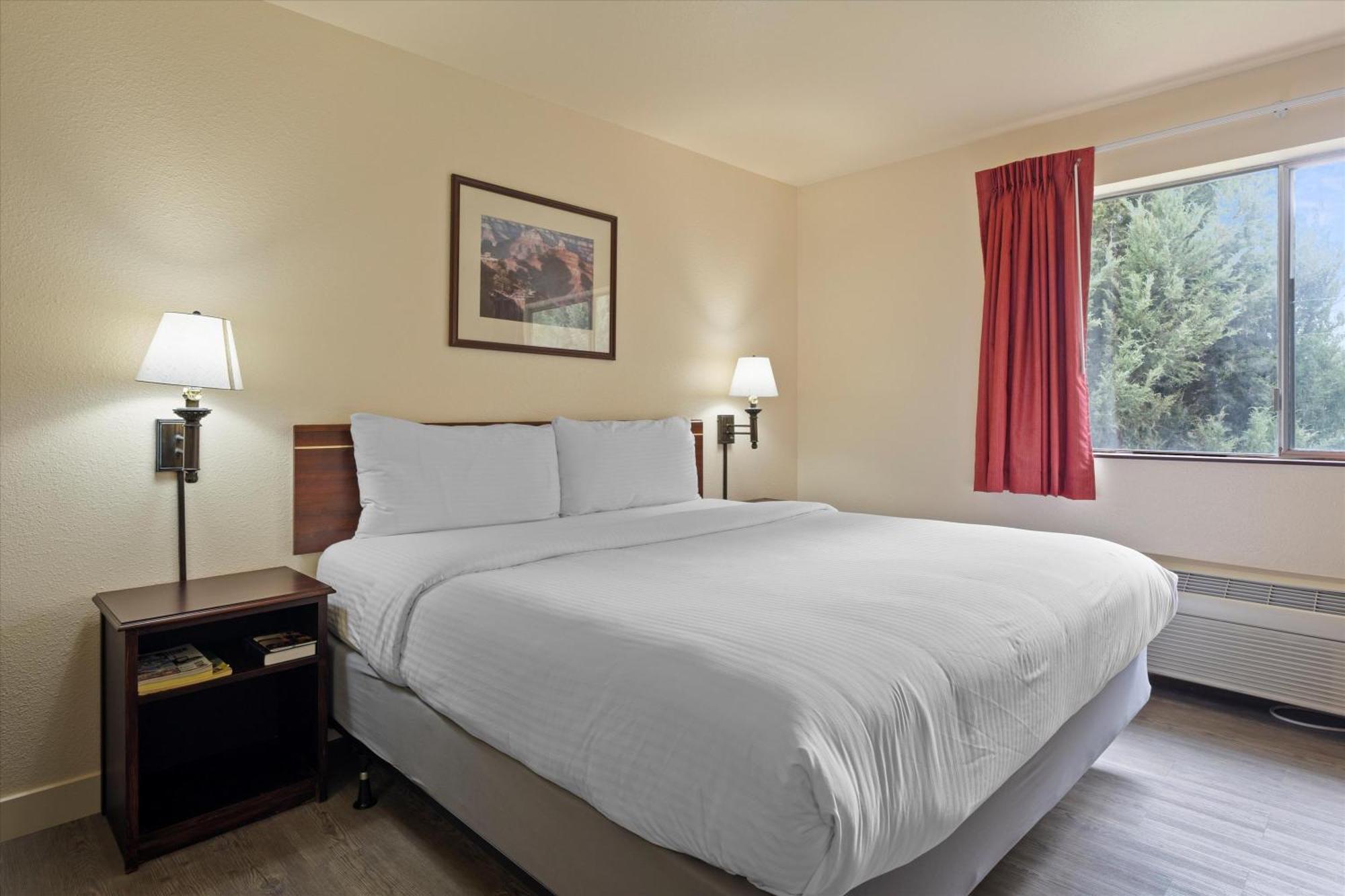 Quincy Inn And Suites المظهر الخارجي الصورة